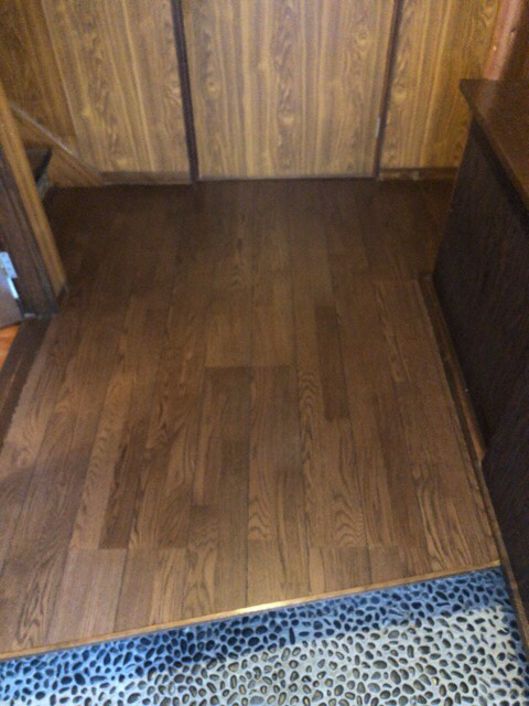 image9 【工事VOL 5】キッチン・廊下の床張替え工事